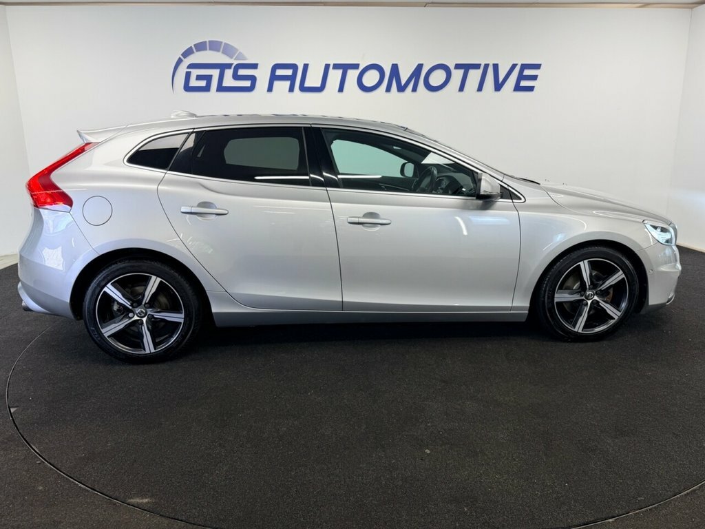 Volvo V40 2L R-design Nav Plus Silver #6
