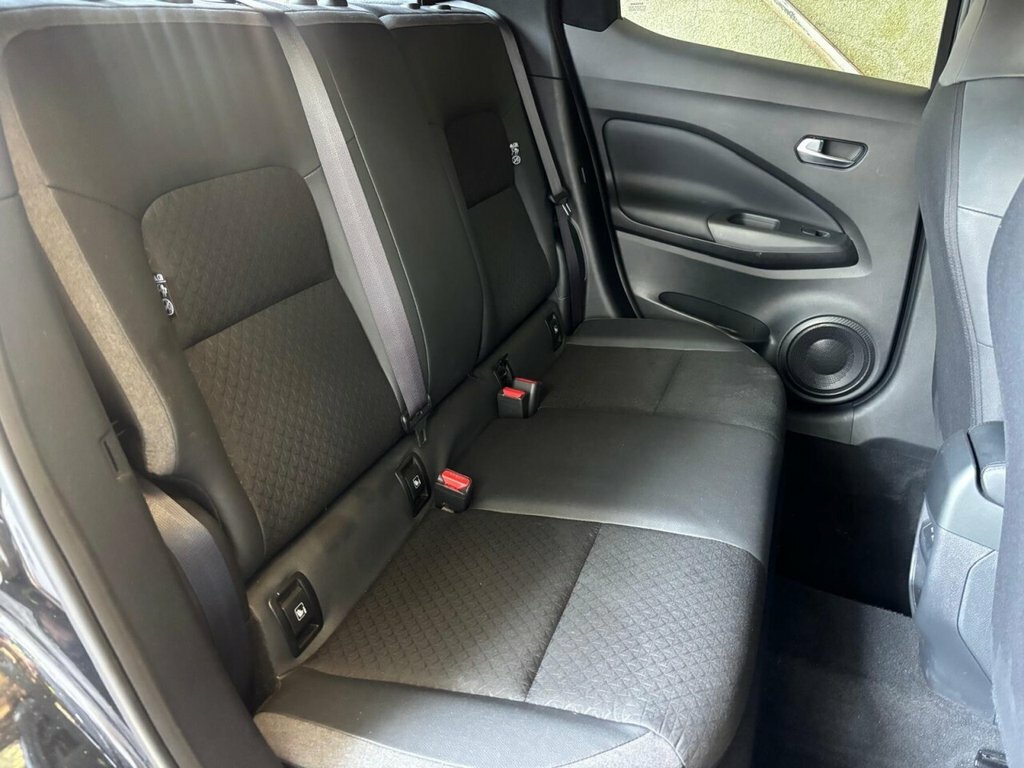 Nissan Juke Suv DV25HMC Black #4