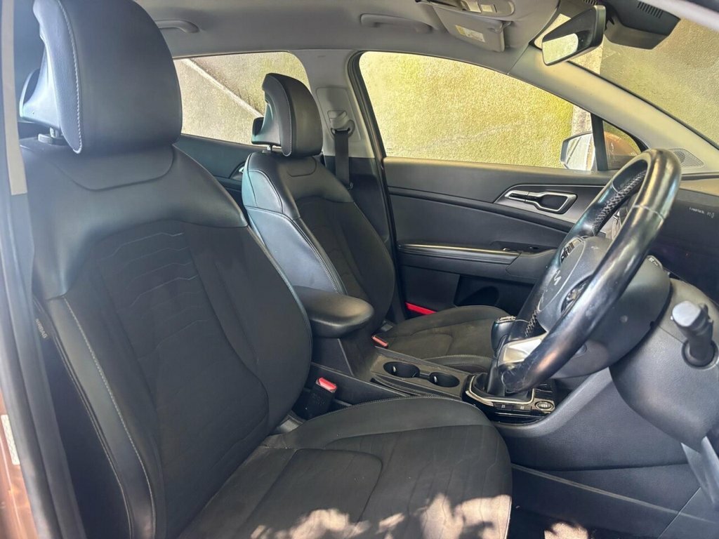 Kia Sportage Suv NL22XKT Grey #2
