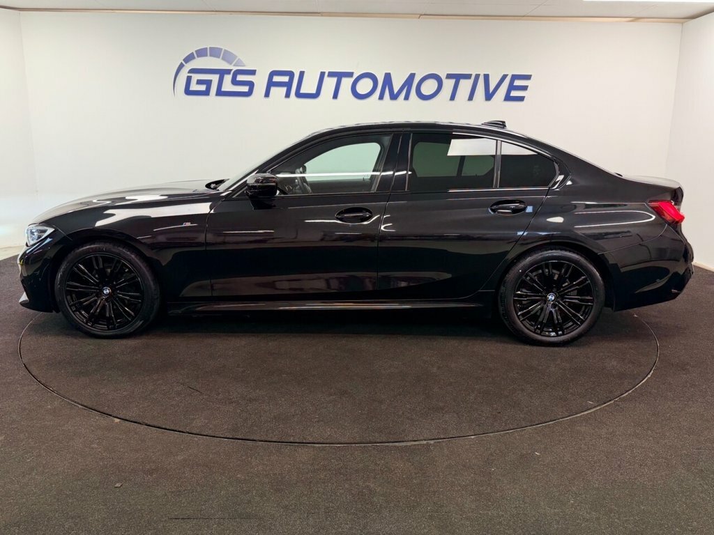 BMW 3 Series 318D M Sport YC70HPK Black #5