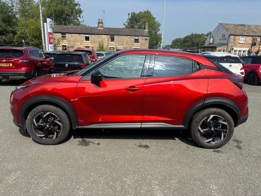 Nissan Juke Suv CK23ZHX Red #4
