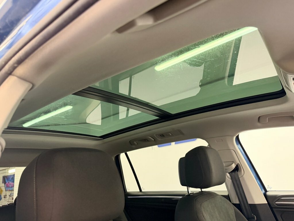 Volkswagen Tiguan Allspace Suv EA21HPK Blue #3