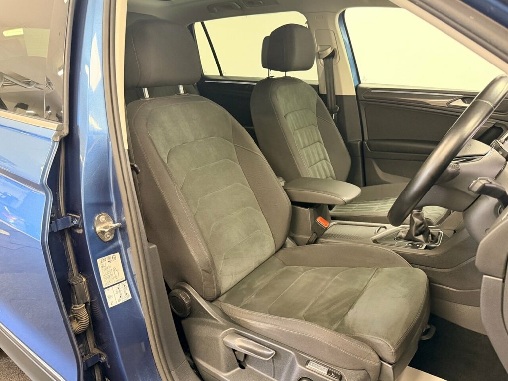 Volkswagen Tiguan Allspace Suv EA21HPK Blue #4