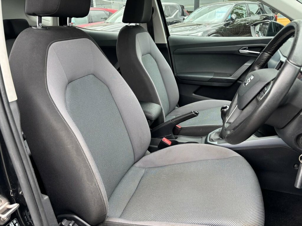 Seat Arona Suv Black #3