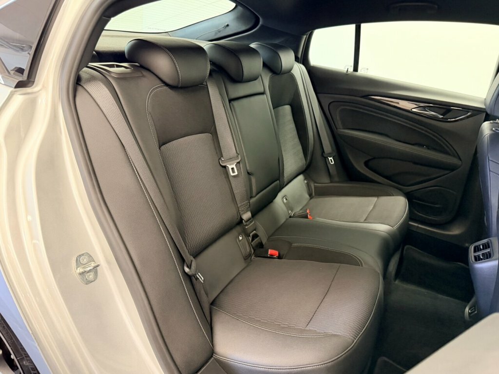Vauxhall Insignia 2L Sri Vx Line Nav Silver #4