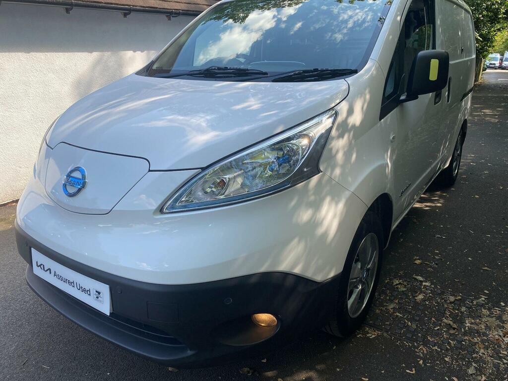 Nissan e-NV200 Panel Van 40Kwh Tekna Swb Quick Charge White #3