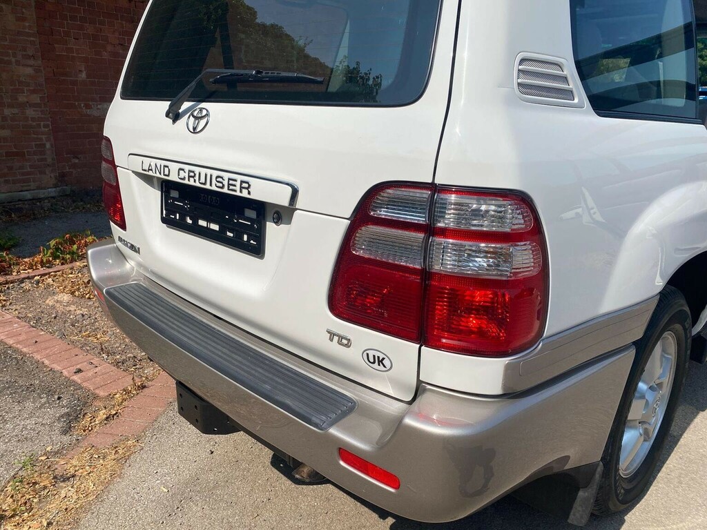 Toyota Land Cruiser Amazon Amazon VX Td Black #24