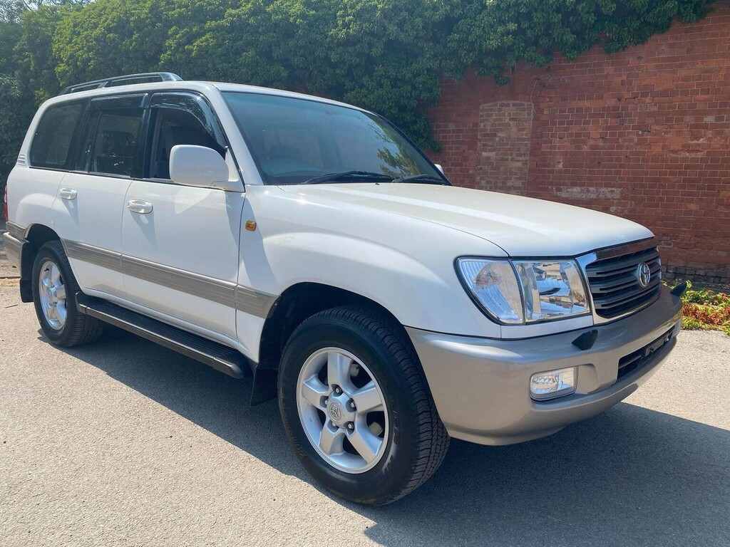 Toyota Land Cruiser Amazon 4.2 Td White