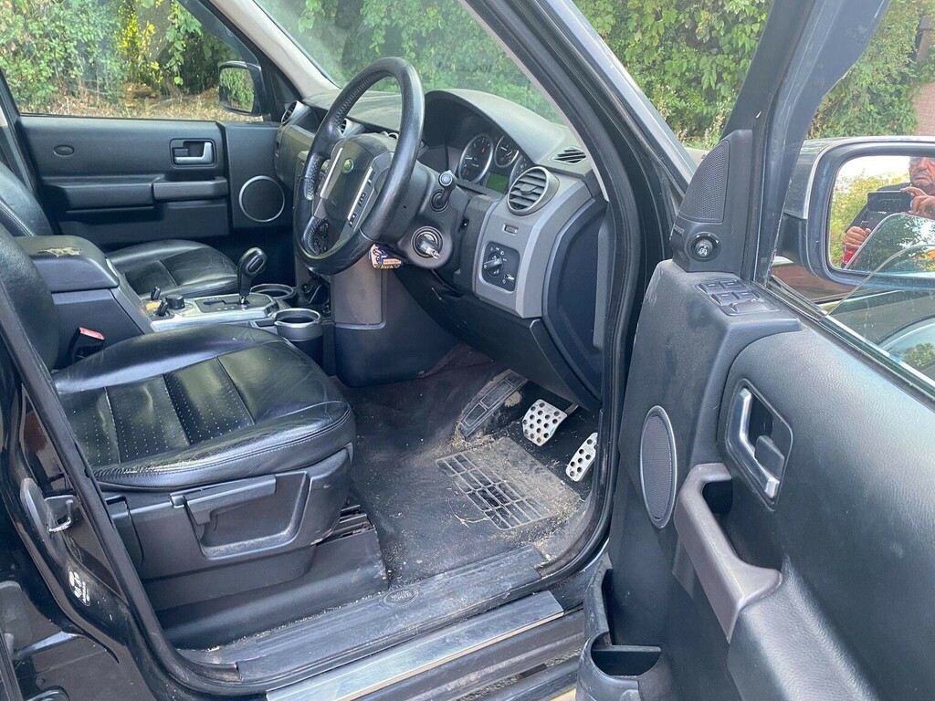 Land Rover Discovery 3 Se Black #9