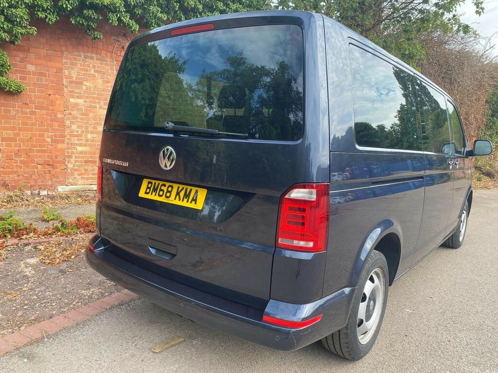 Volkswagen Transporter Window Van 2.0 Tsi T32 Bluemotion Tech Dsg Fwd Lwb BM68KMA Blue #6