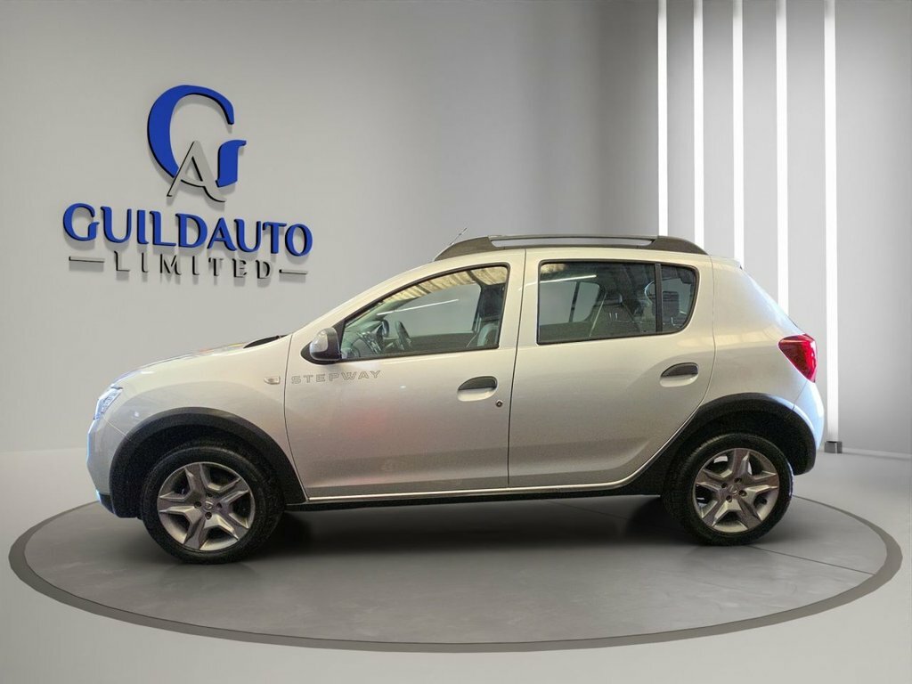Peugeot 3008 1.2L Active Grey #4