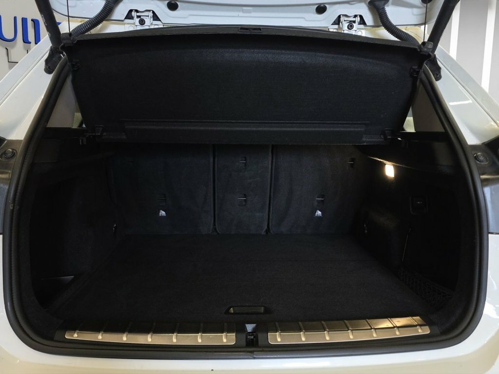 BMW X1 Xline Black #27