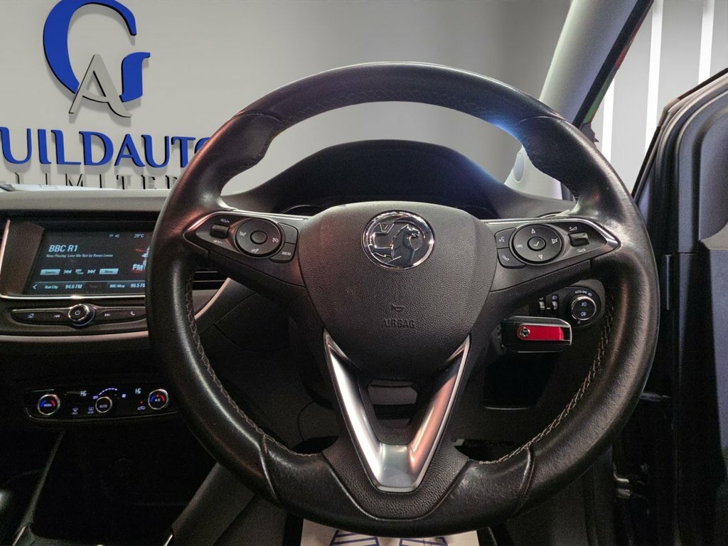 Vauxhall Crossland X Tech Line Nav Grey #17