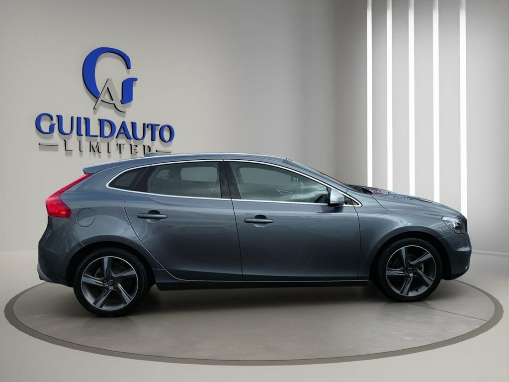 Volvo V40 1.6 T2 R-design 118 Bhp Blue #7