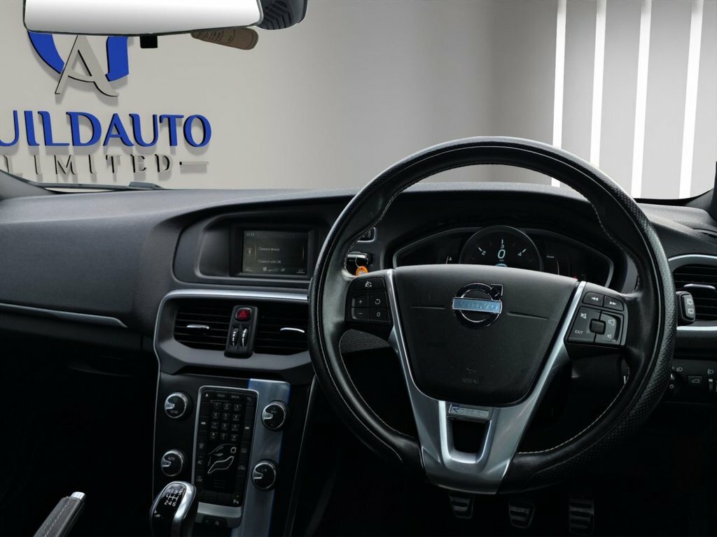 Volvo V40 1.6 T2 R-design 118 Bhp Blue #16