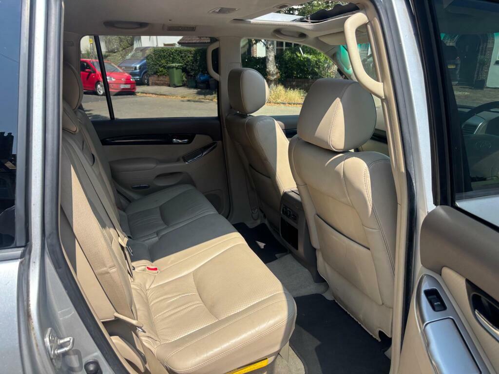 Toyota Land Cruiser 3.0 D-4d Invincible Suv Silver #4