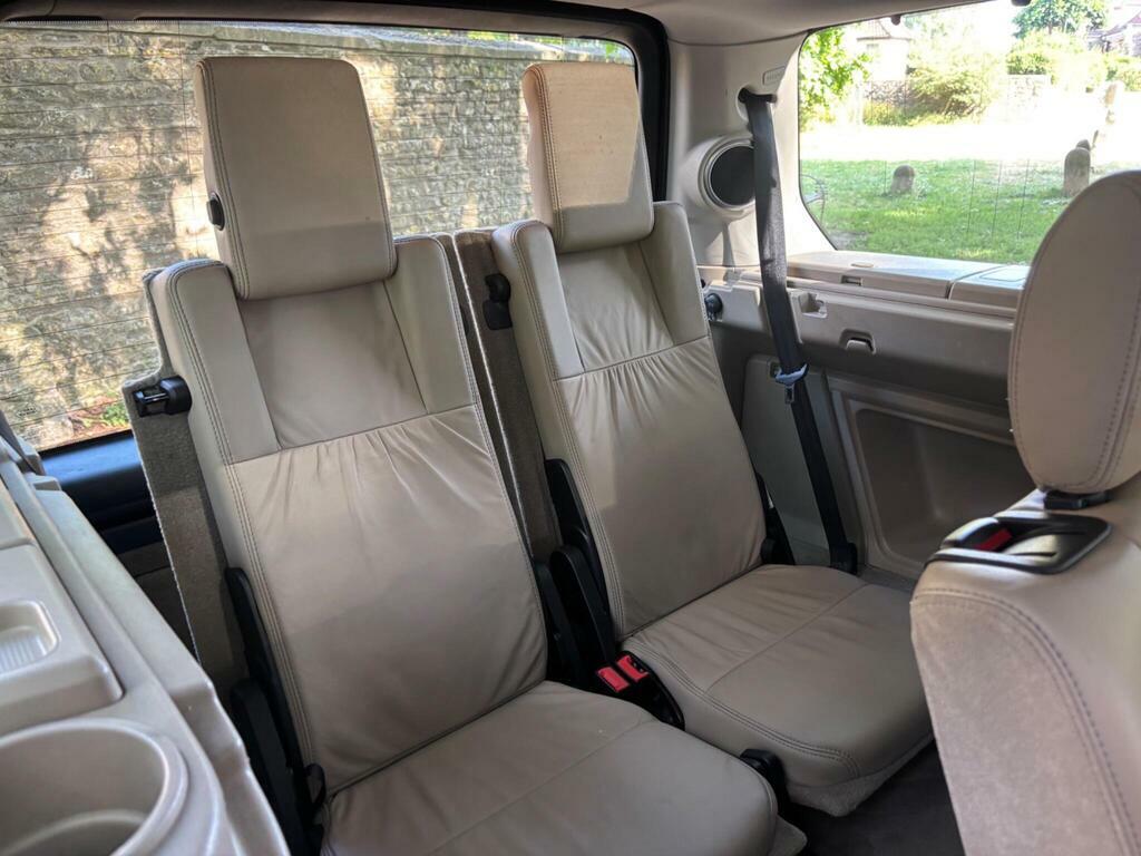 Land Rover Discovery 4 4 Black #17