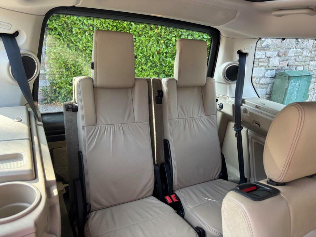 Land Rover Discovery 4 4 Black #7