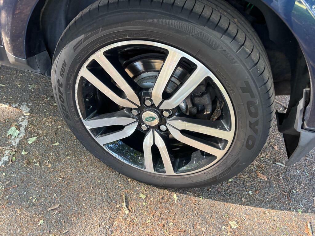 Land Rover Discovery 4 4 Black #14