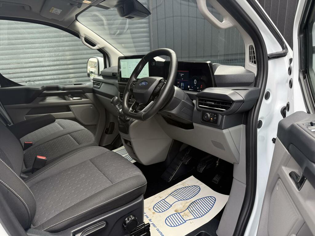Ford Transit Custom 2.0 136Ps Ecoblue Limited Panel Van Man White #2