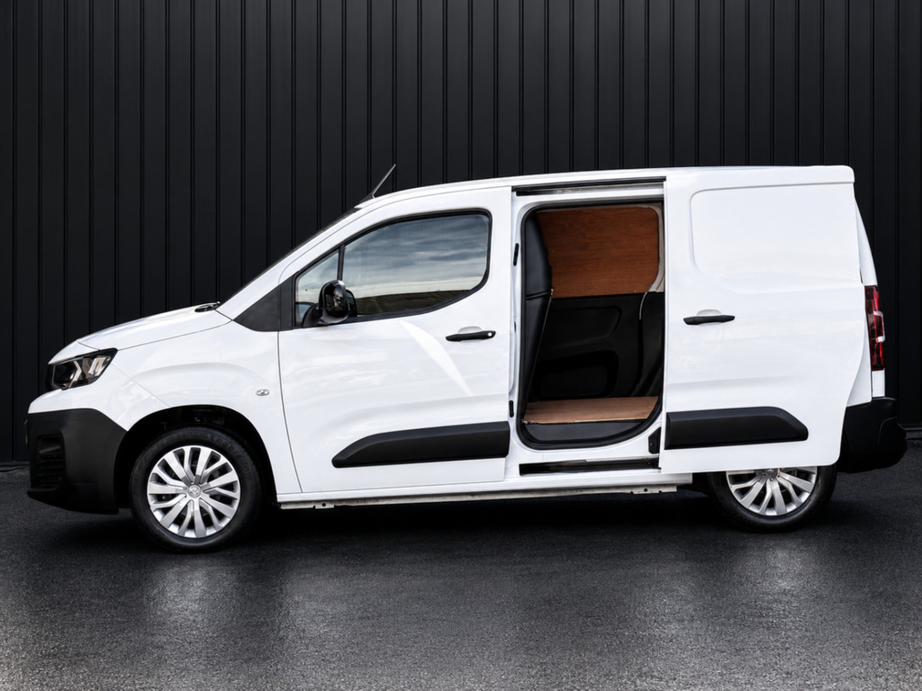 Peugeot Partner 1.5 Bluehdi 1000 Professional Premium Standard Pan White #9