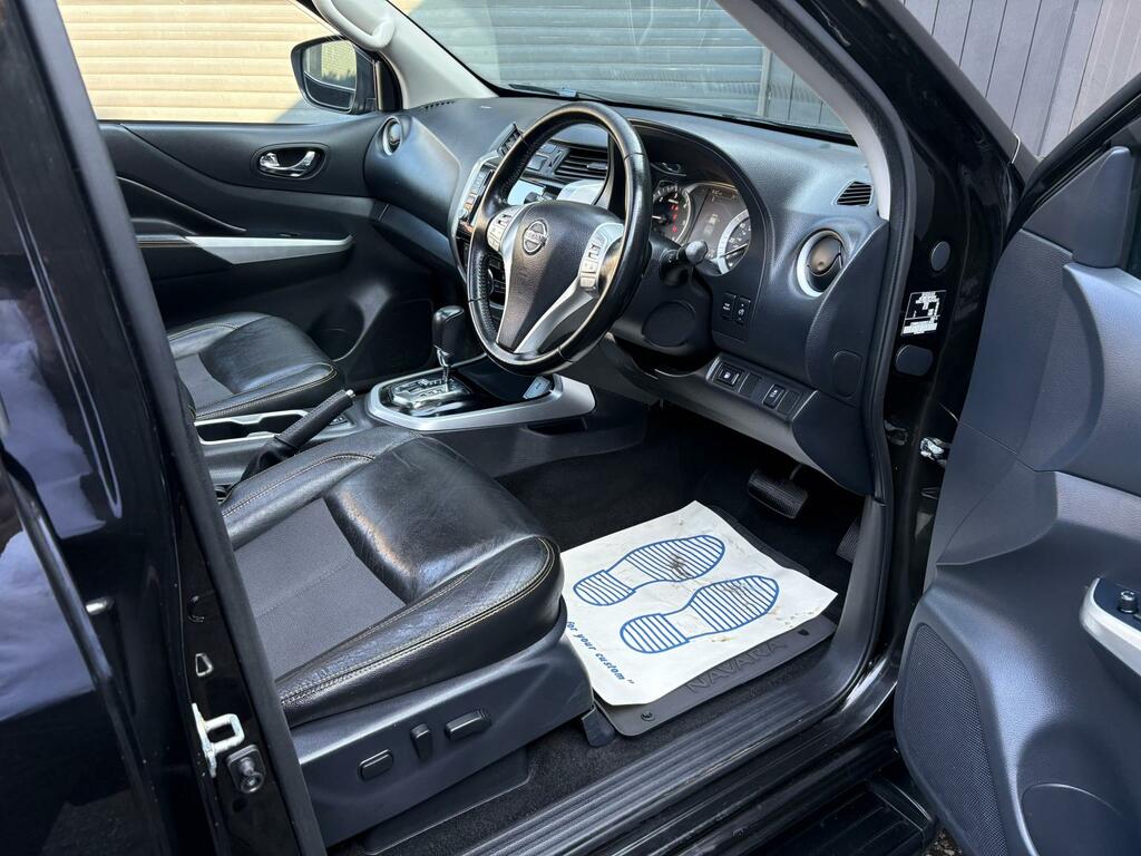 Nissan Navara 2.3 190Ps Dci N-guard Pickup Double Cab D Black #2