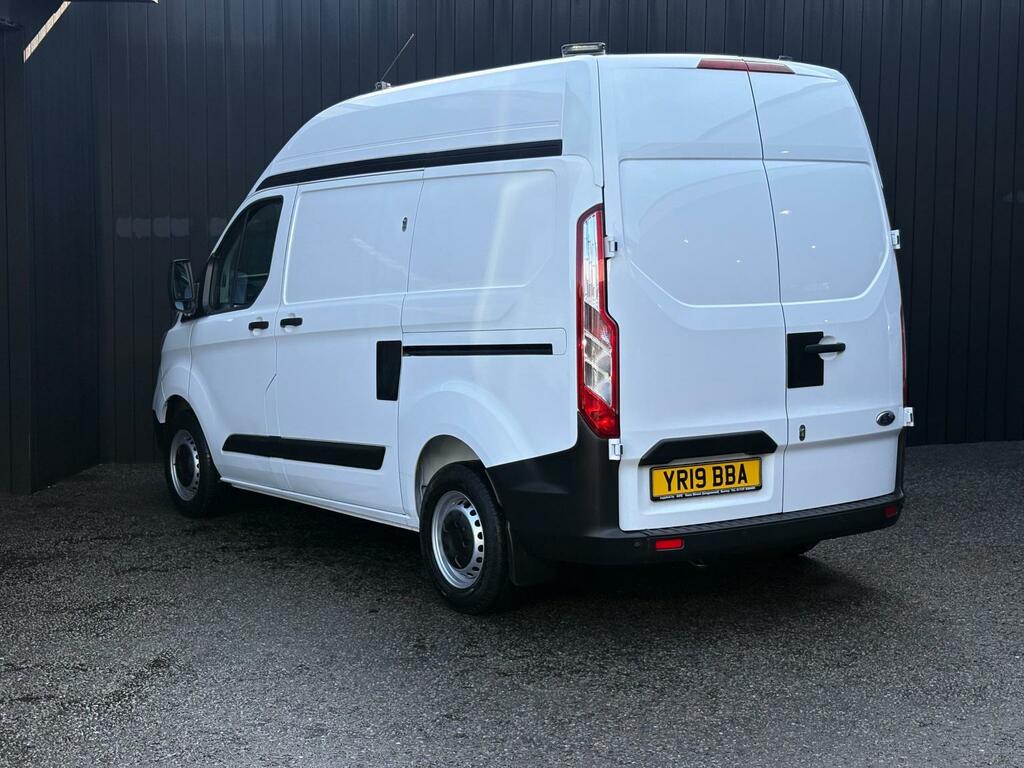Ford Transit Custom 2.0 105Ps Ecoblue Panel Van Swb YR19BBA White #3
