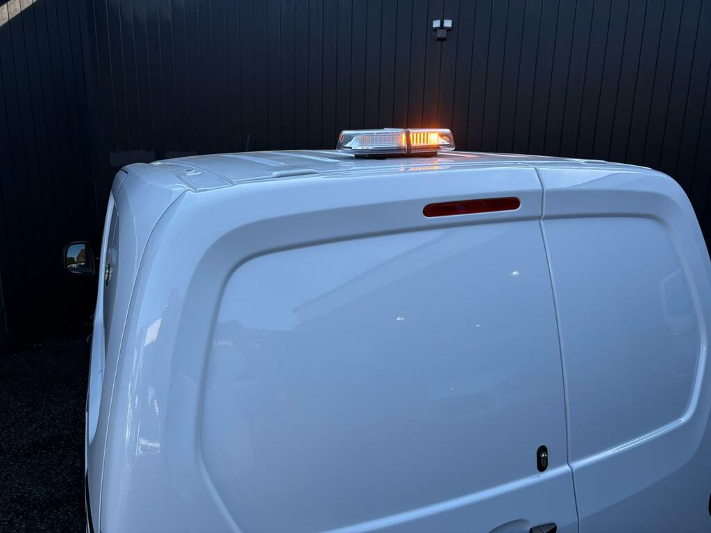 Peugeot Partner 1.5 Bluehdi 1000 Professional Standard Panel Van S #37