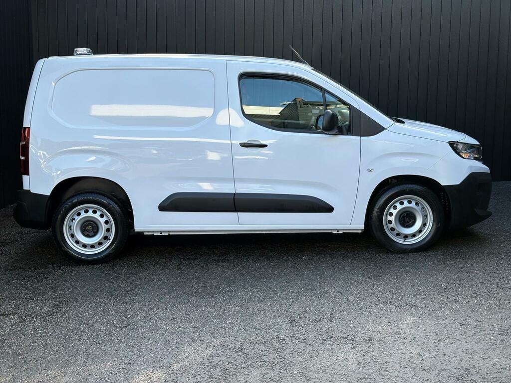 Peugeot Partner 1.5 Bluehdi 1000 Professional Standard Panel Van S #16
