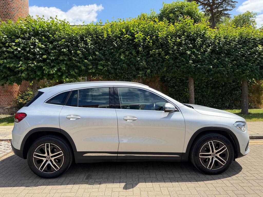 Mercedes-Benz GLA Class 1.3 Gla180 Sport Executive 7G-dct Euro 6 S S Silver #5