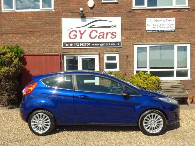Ford Fiesta Hatchback 1.3 Zetec 201565 AF65JUE Blue #4