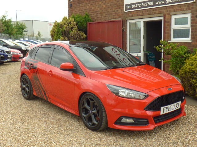 Ford Focus Hatchback 2.0 Tdci St-2 5-Door 20 Tax,15 Months W Red