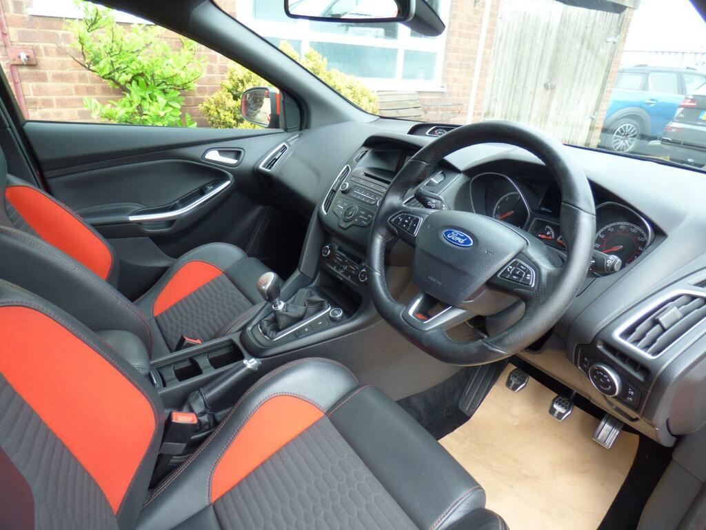 Ford Focus 2.0 Tdci St-2 5-Door 20 Tax,15 Months Warranty , Red #2