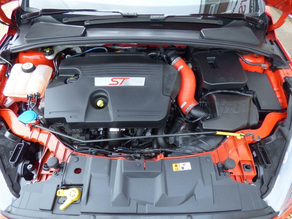 Ford Focus Other 1.0T Ecoboost Zetec S Euro 6 Ss 201515 Red #13