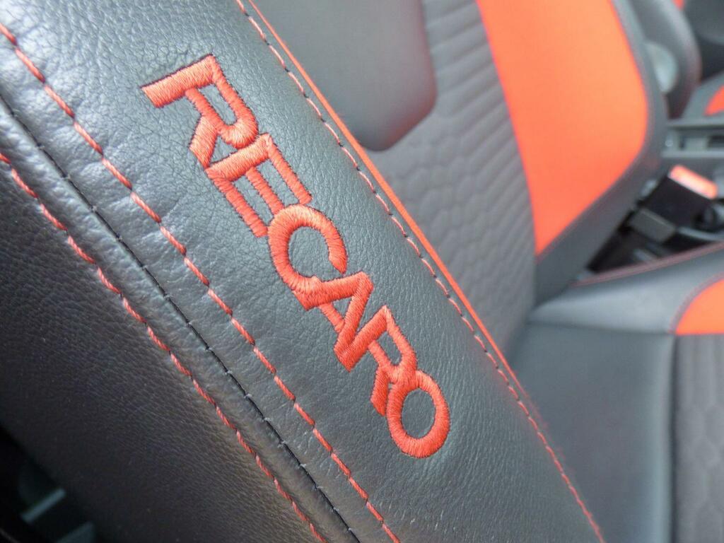 Ford Focus 2.0 Tdci St-2 5-Door 20 Tax,15 Months Warranty , Red #5