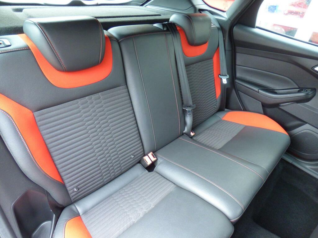 Ford Focus 2.0 Tdci St-2 5-Door 20 Tax,15 Months Warranty , Red #4