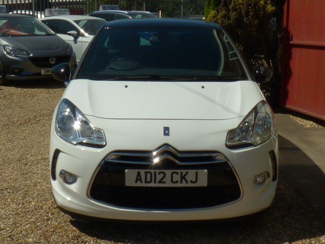 Citroen DS3 1.6 Vti Dstyle Plus Full Service History, 12 Month White #2