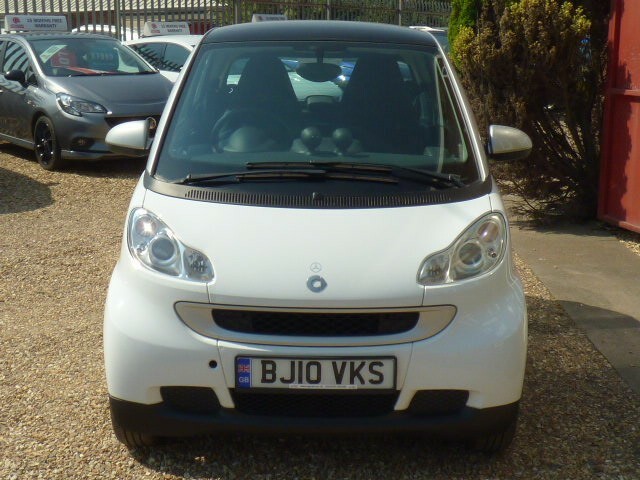 Smart Fortwo 0.8 Cdi Passion 1 Years Warranty And Mot White #2