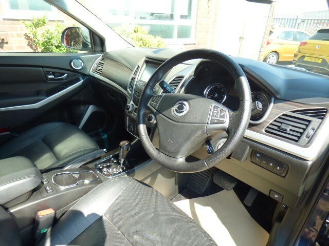 SsangYong Korando 2.2 D Elx 4X4 15 Months Warranty And 1 Y Blue #3