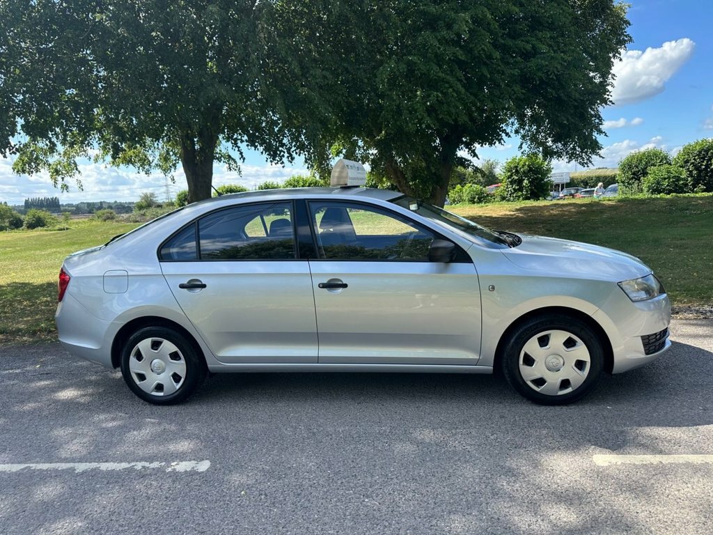 Skoda Rapid 1.2L S Silver #4