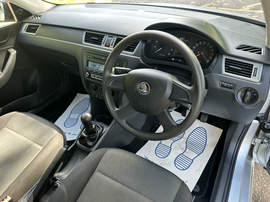 Skoda Rapid 1.2 Tsi Se Hatchback Euro 5 105 Beige #13