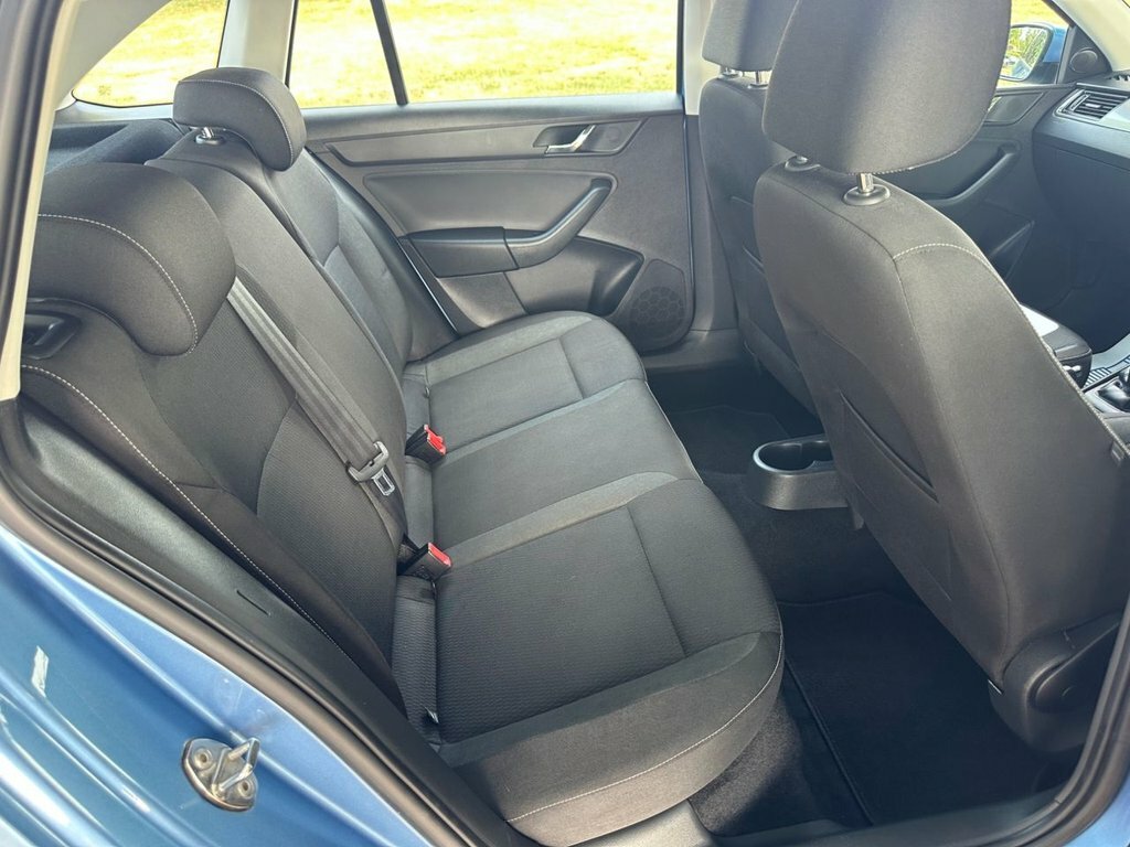 Skoda Rapid Spaceback Spaceback 1.6 Tdi Se Sport Euro 5 Black #11