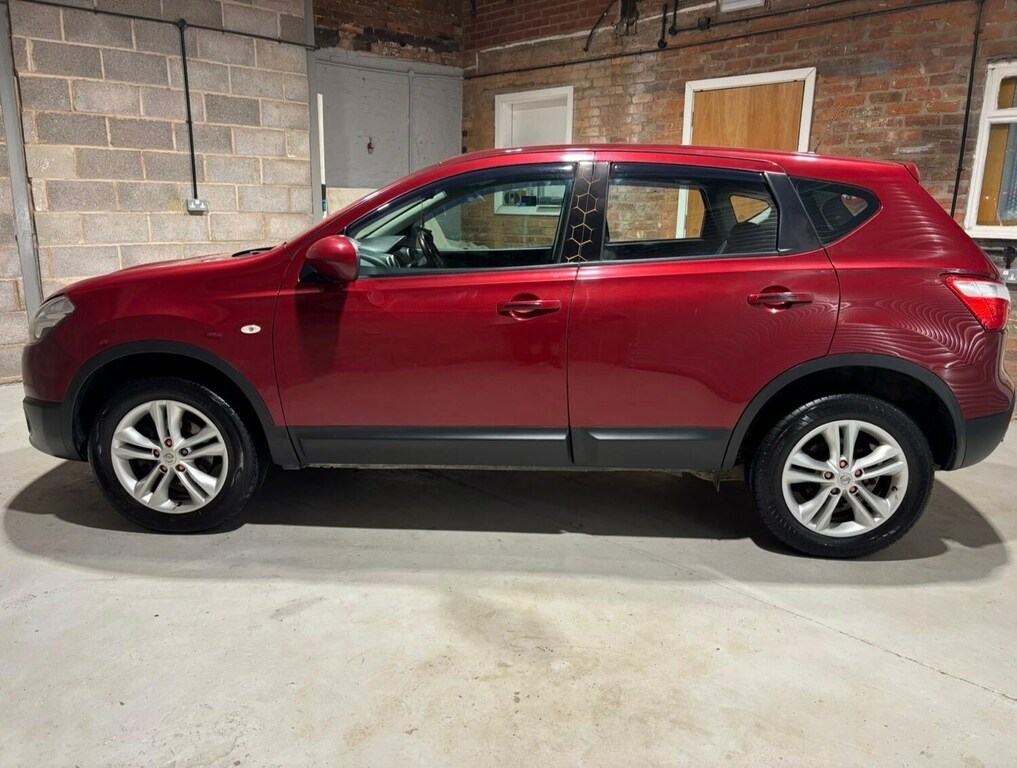 Nissan Qashqai 1.6 117 N-tec Black #9