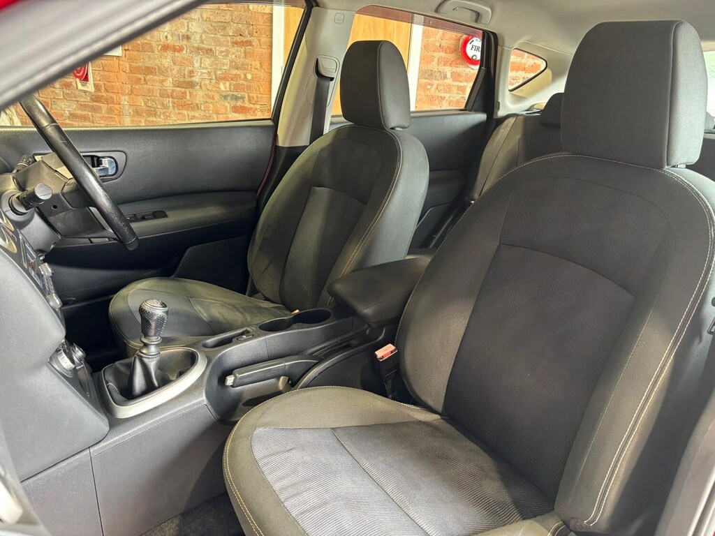 Nissan Qashqai 1.6 117 N-tec Black #41