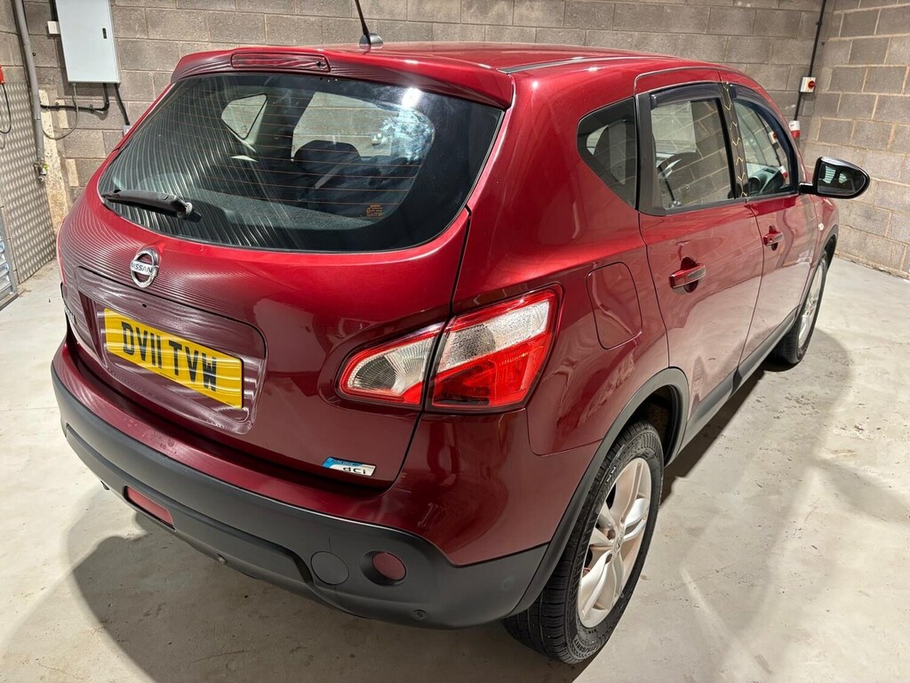 Nissan Qashqai 1.5 Dci 110 Acenta Red #6