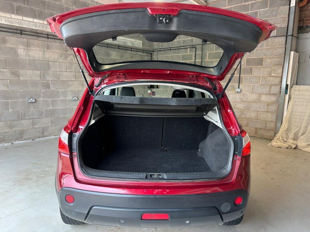 Nissan Qashqai 1.6 117 N-tec Black #32