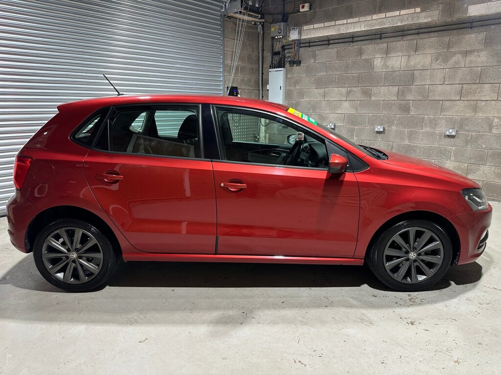 Volkswagen Polo 1.2 Tsi Se Red #6