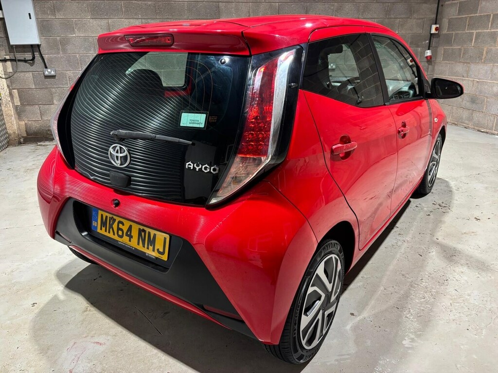 Toyota Aygo 1.0 Vvt-i Move Euro 5 Red #7