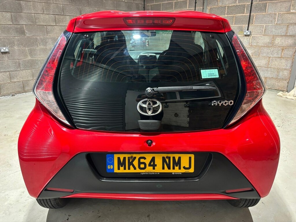 Toyota Aygo 1.0 Vvt-i Move Euro 5 Red #8