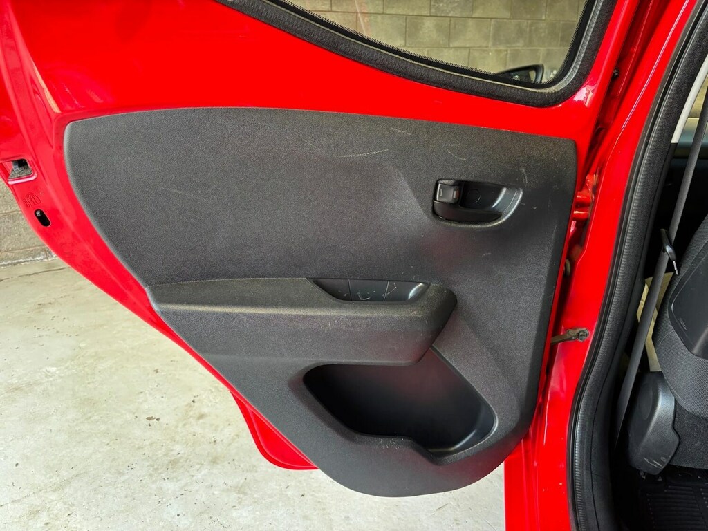 Toyota Aygo 1.0 Vvt-i Move Euro 5 Red #41